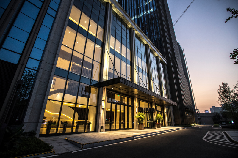 Energy-Efficient Lighting Solutions for Hotels & Resorts