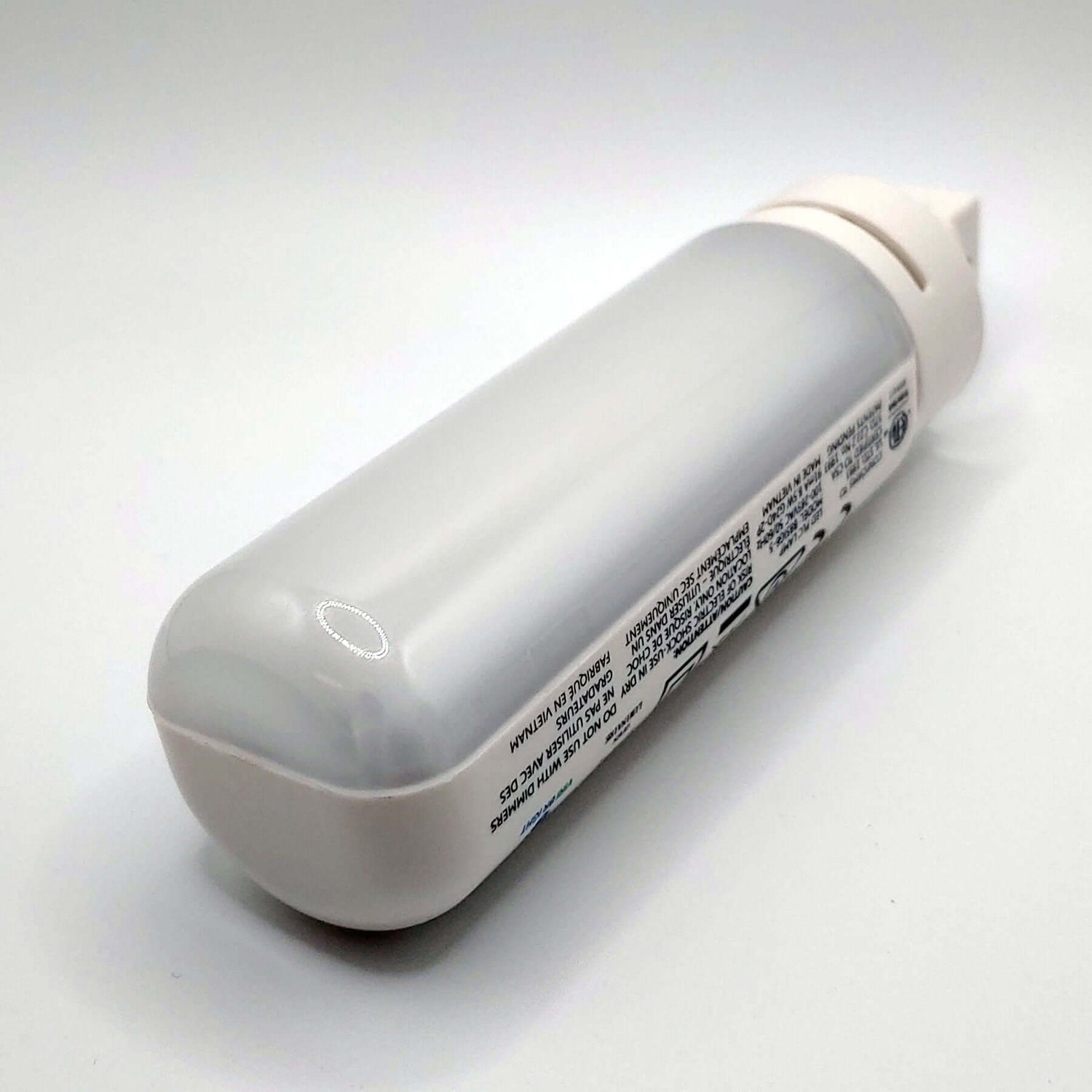 Viribright - 13-18 Watt Equivalent PL Lamp G24D-2P (2-Pin) Benchmark II Vertical LED Light Bulb - 750162